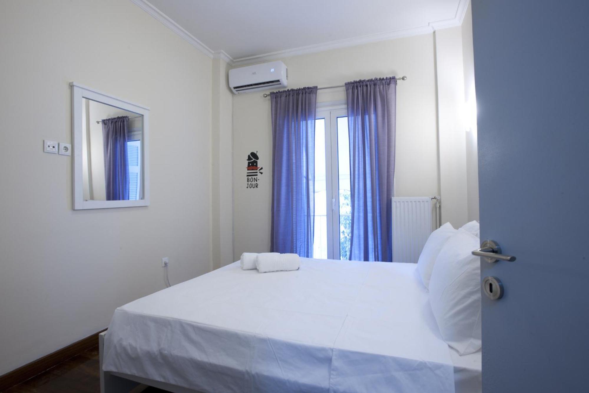 Comfortable Apartment At The Foot Of The Odeon Of Herodes Atticus Athens Exterior photo